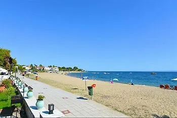 Olympion מלון 2*